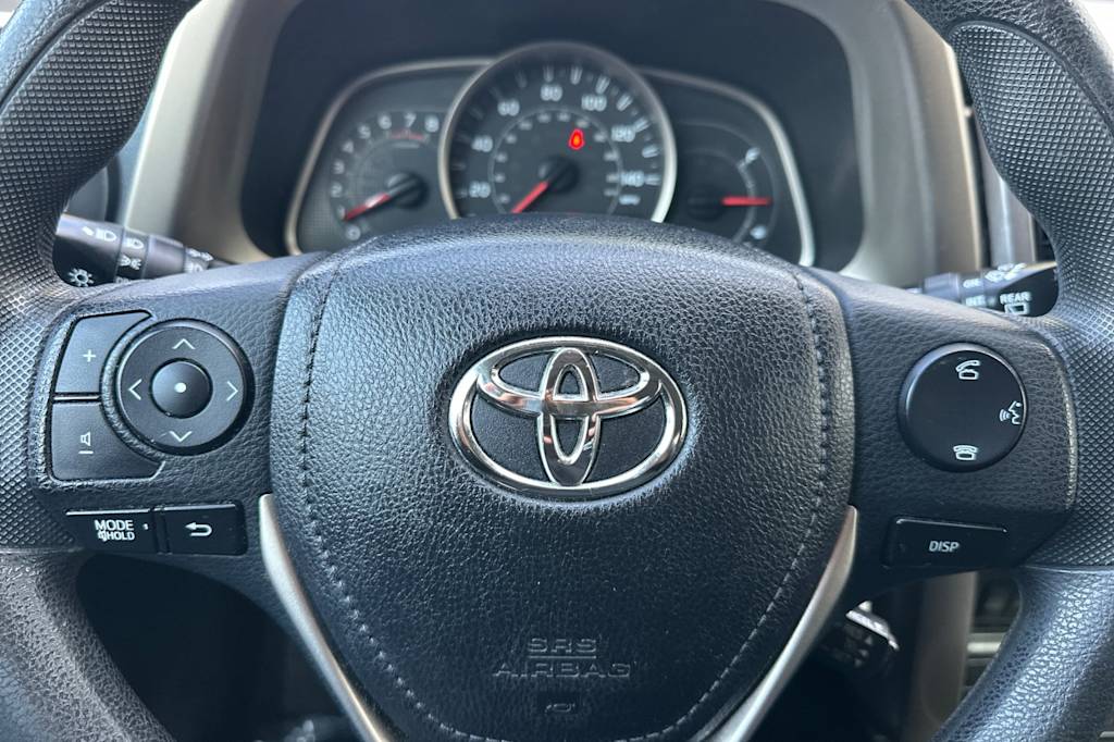 Thumbnail: 2015 Toyota RAV4 - 27