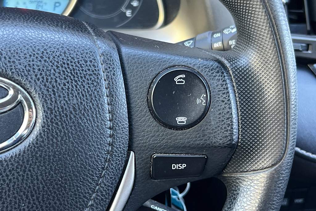Thumbnail: 2014 Toyota RAV4 - 30