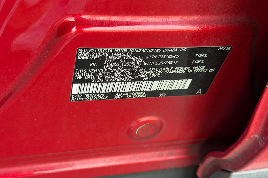 Thumbnail: 2015 Toyota RAV4 - 10
