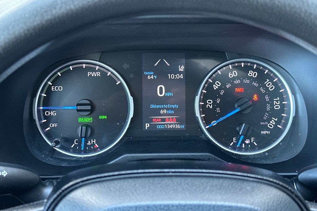 Thumbnail: 2021 Toyota RAV4 - 15