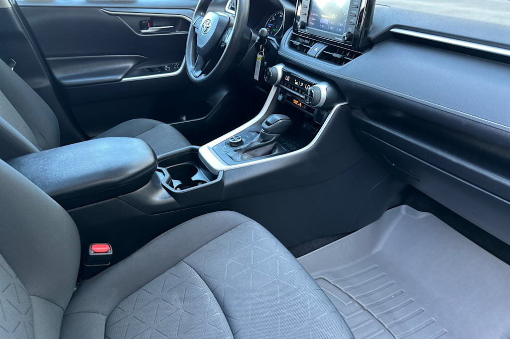 Thumbnail: 2021 Toyota RAV4 - 12