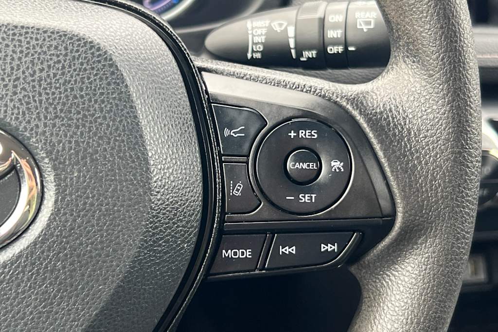 Thumbnail: 2024 Toyota RAV4 - 28