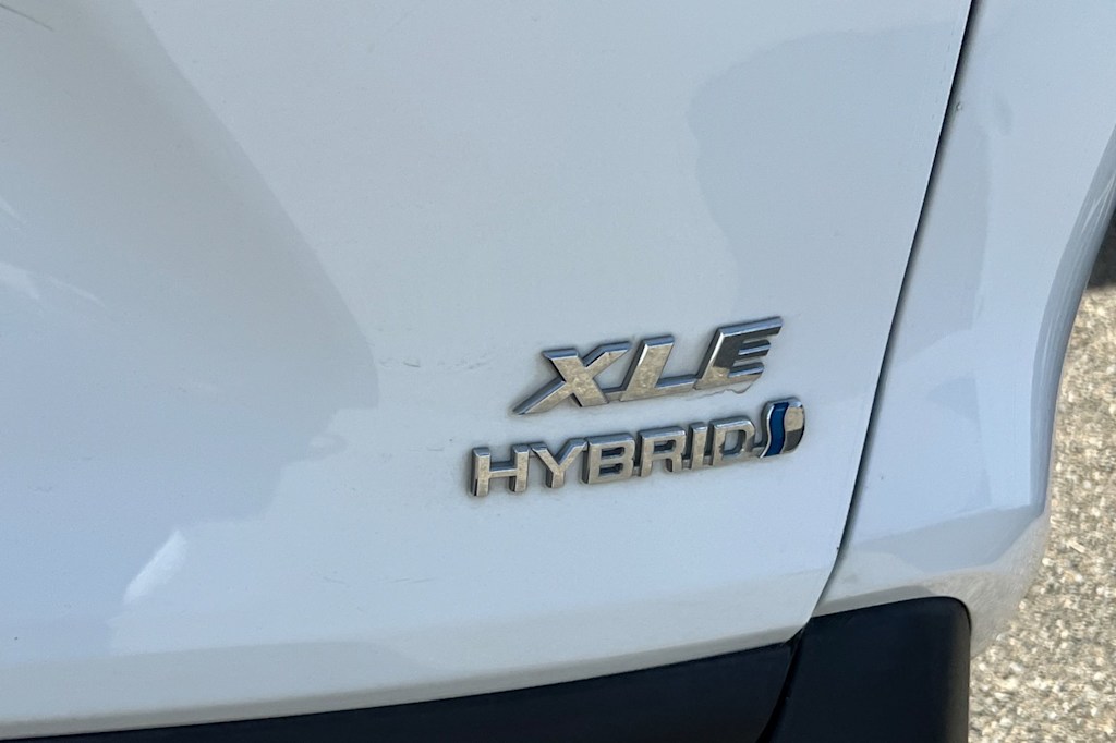 Thumbnail: 2019 Toyota RAV4 - 22