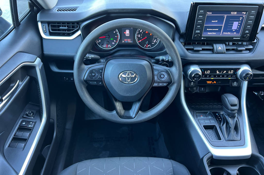 Thumbnail: 2021 Toyota RAV4 - 12