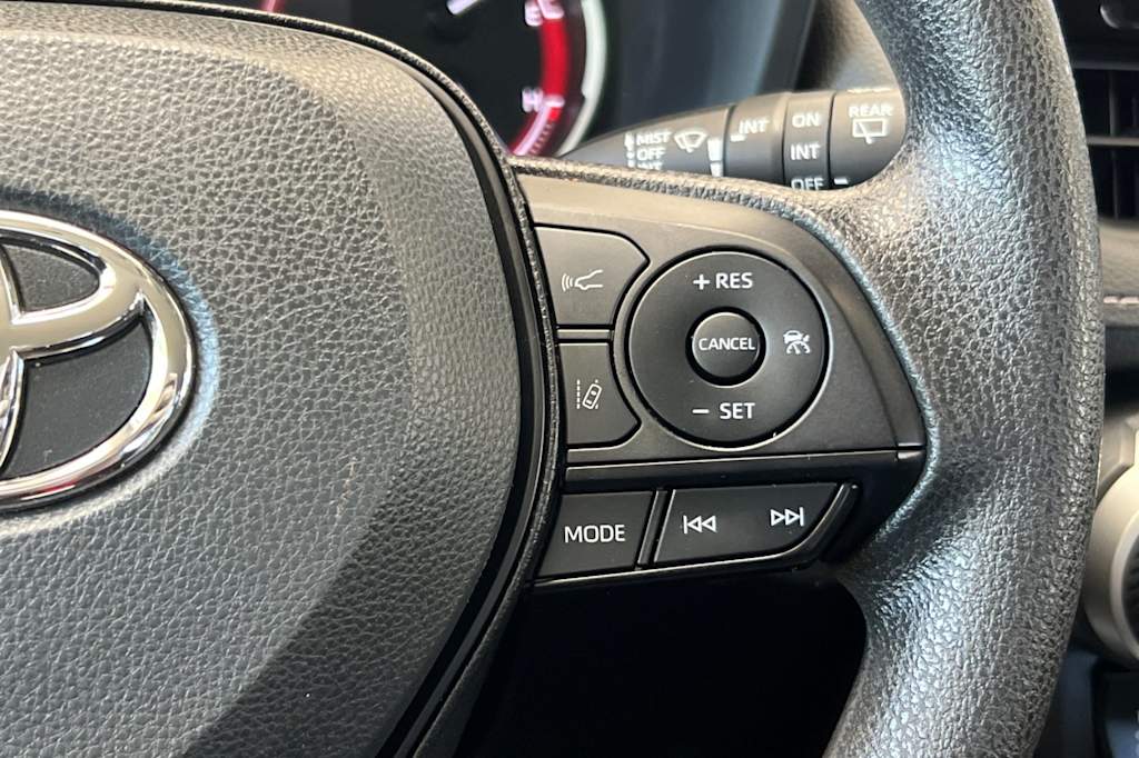 Thumbnail: 2023 Toyota RAV4 - 29