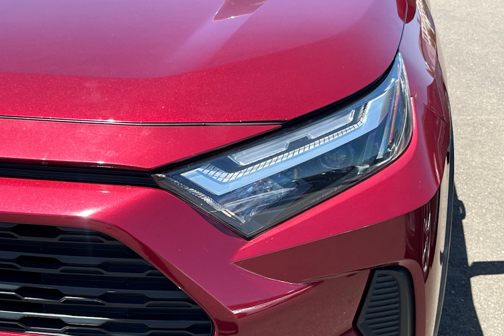 Thumbnail: 2023 Toyota RAV4 - 12