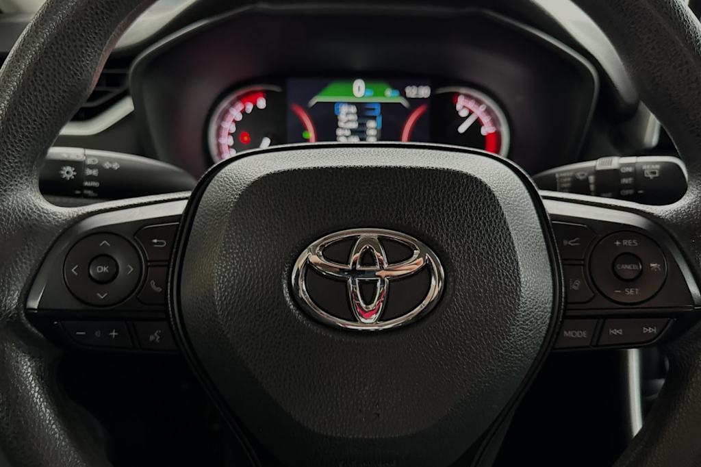 2023 Toyota RAV4 XLE 29