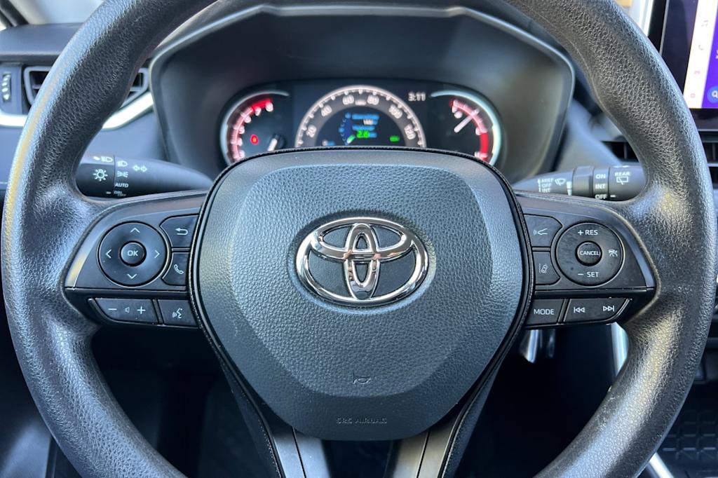 Thumbnail: 2025 Toyota RAV4 - 29