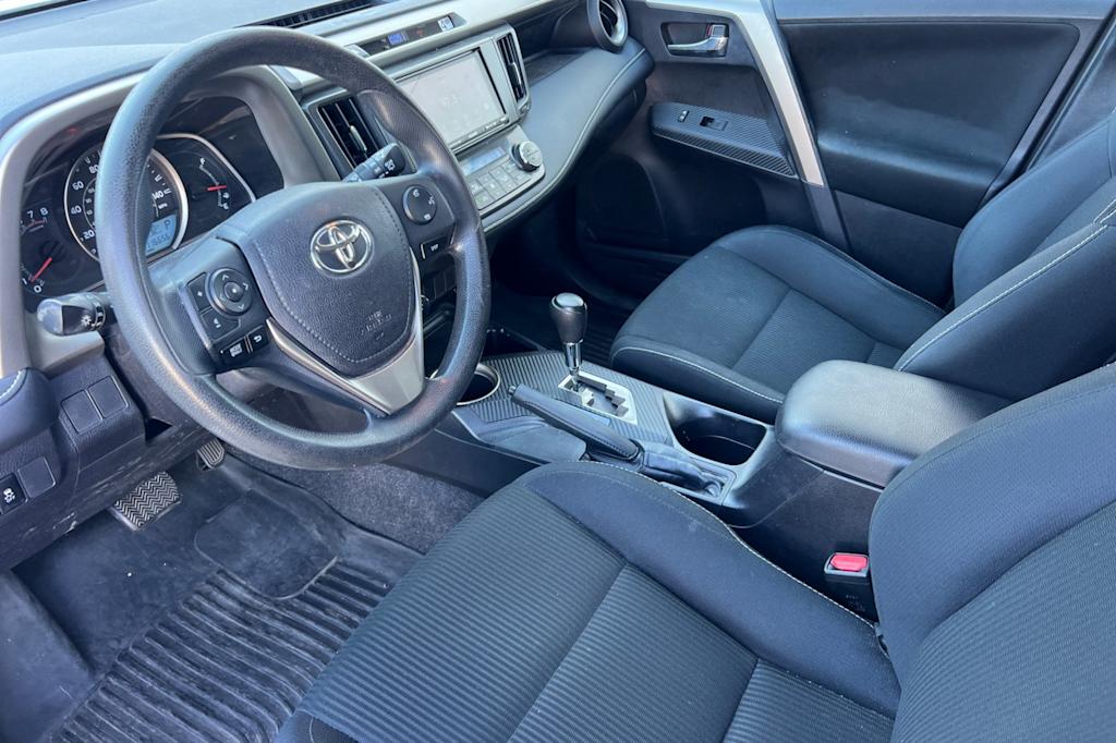 Thumbnail: 2014 Toyota RAV4 - 2
