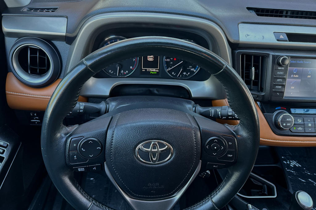 2017 Toyota RAV4 Limited 13