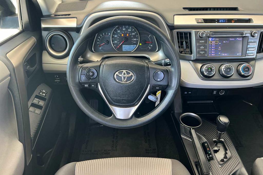Thumbnail: 2013 Toyota RAV4 - 12