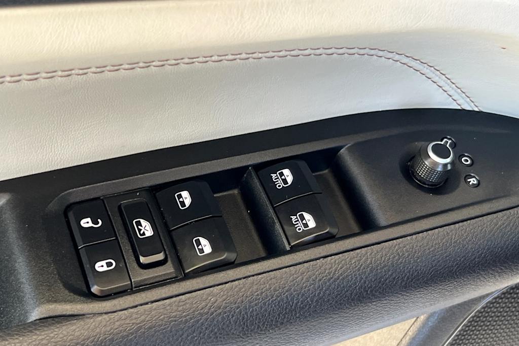 Thumbnail: 2025 Jeep Compass - 22