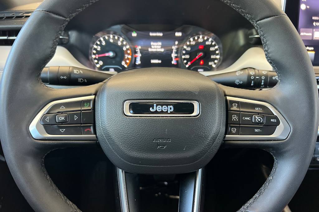 Thumbnail: 2025 Jeep Compass - 29