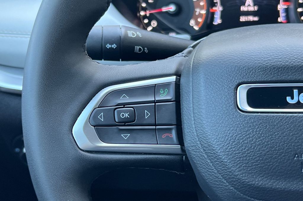 Thumbnail: 2025 Jeep Compass - 28
