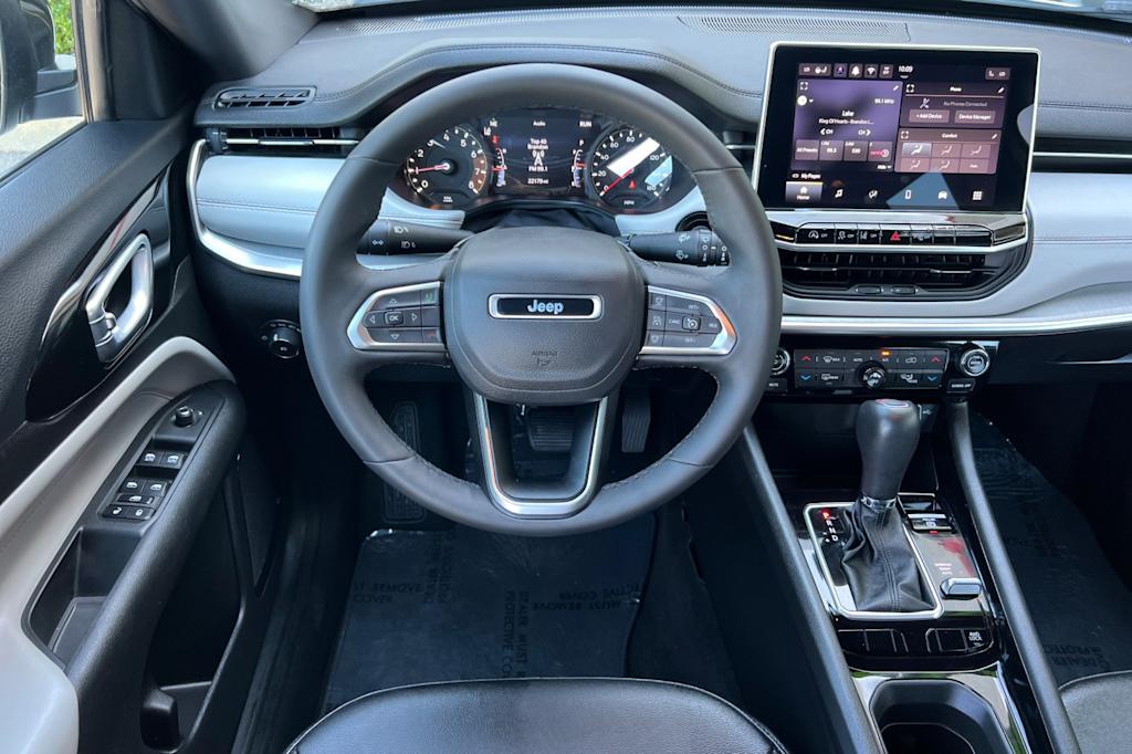 Thumbnail: 2025 Jeep Compass - 11