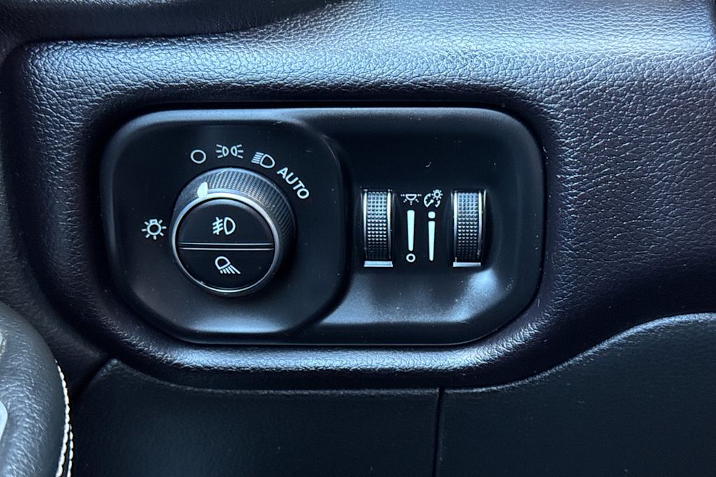 Thumbnail: 2021 RAM 2500 - 32