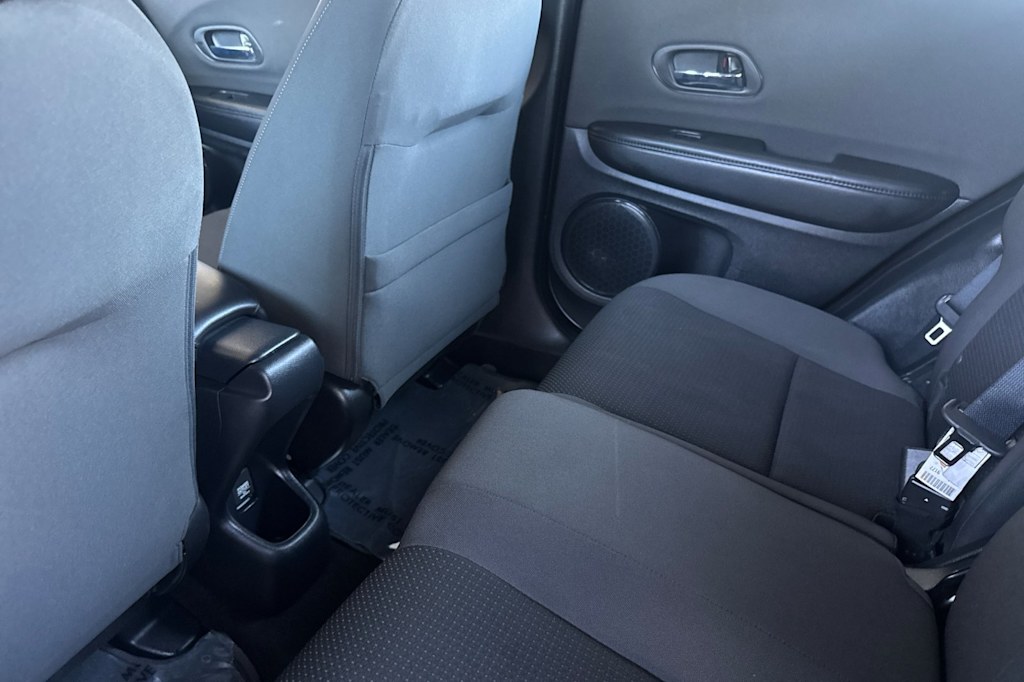 Thumbnail: 2019 Honda HR-V - 10