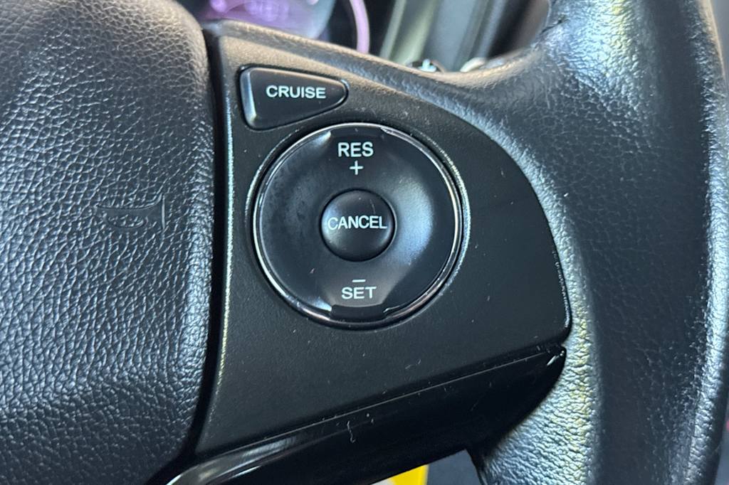 Thumbnail: 2019 Honda HR-V - 28