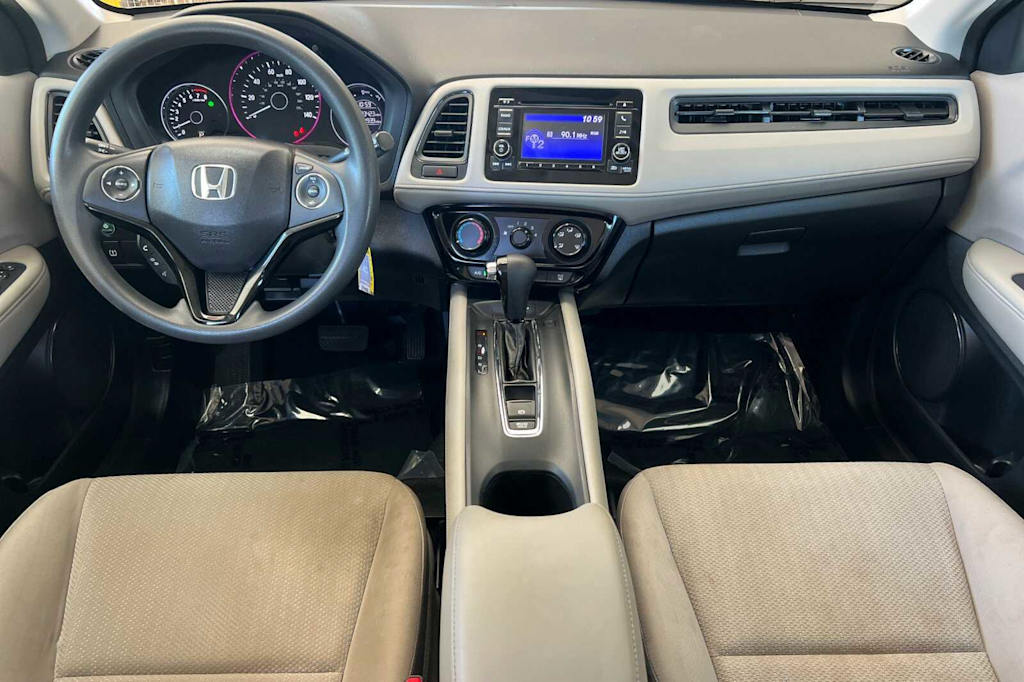 Thumbnail: 2016 Honda HR-V - 2