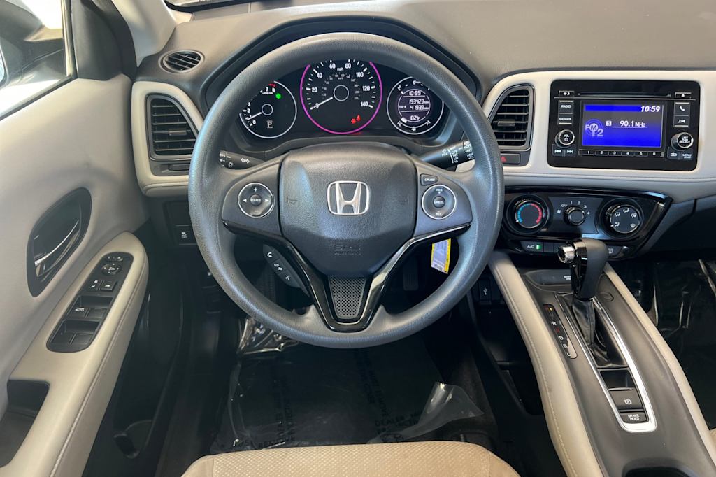 Thumbnail: 2016 Honda HR-V - 11