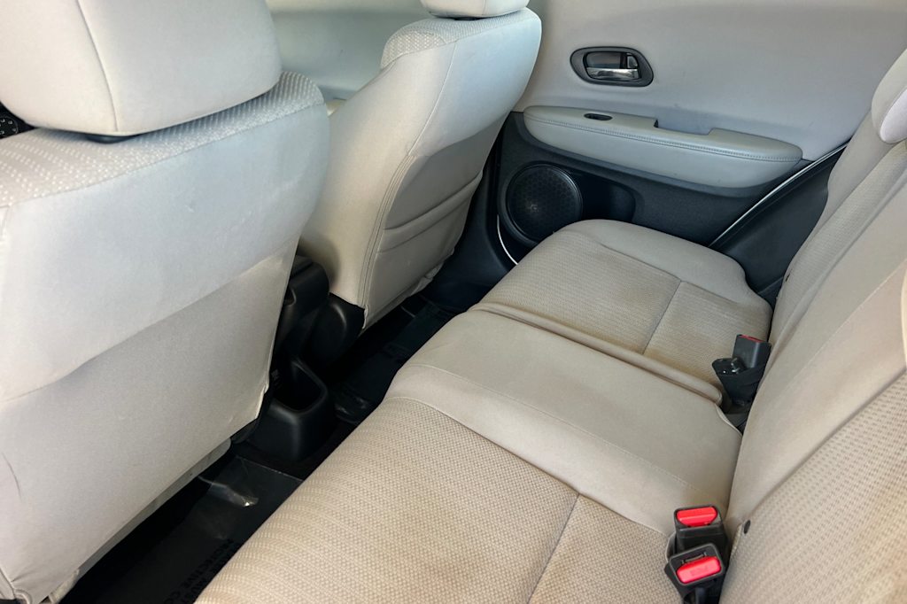 Thumbnail: 2016 Honda HR-V - 10