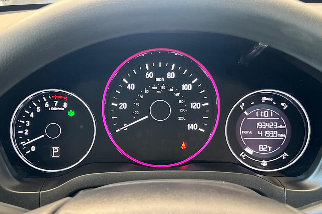 Thumbnail: 2016 Honda HR-V - 15