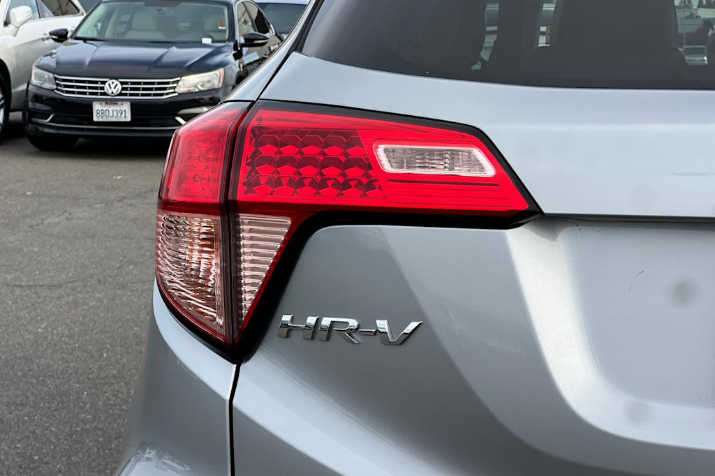 Thumbnail: 2018 Honda HR-V - 30