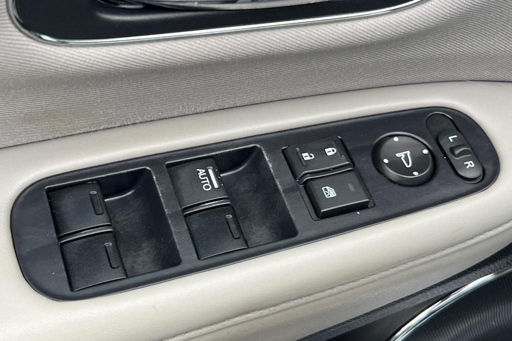 Thumbnail: 2018 Honda HR-V - 21