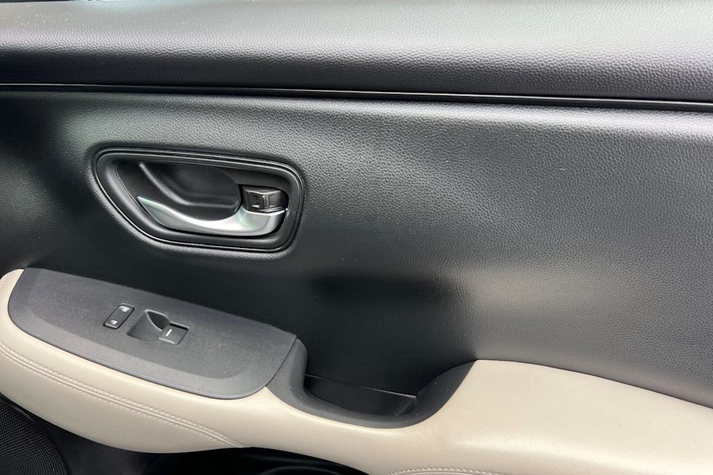 Thumbnail: 2023 Honda HR-V - 23