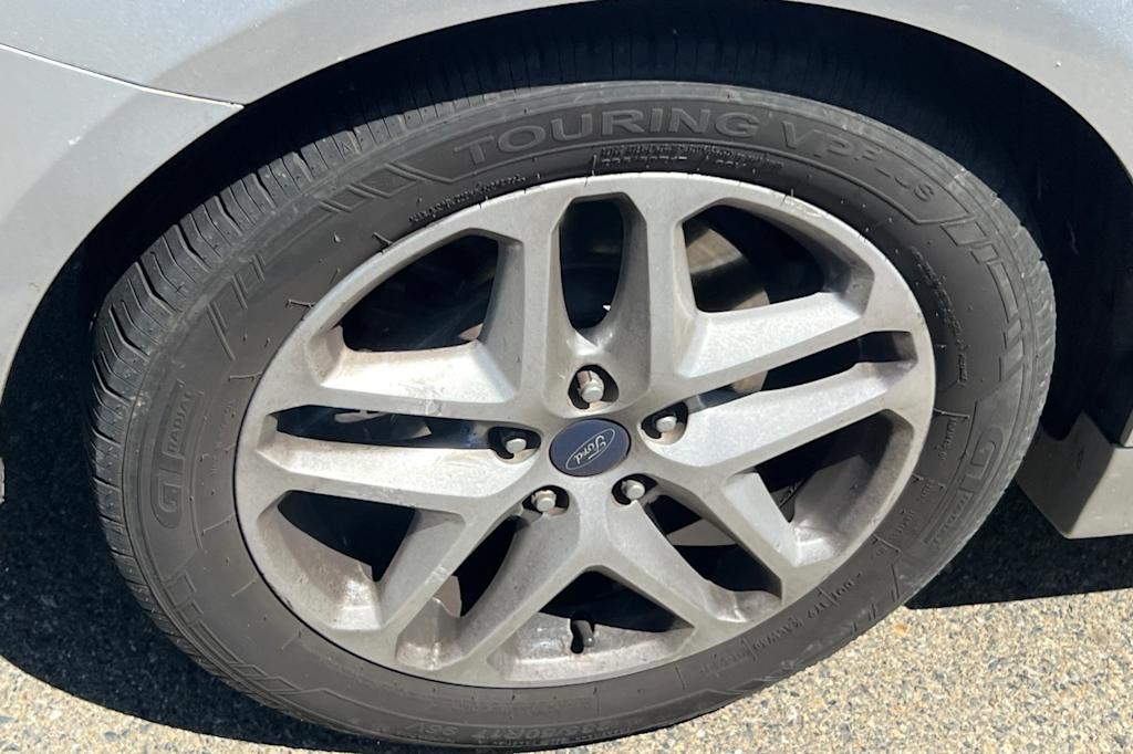 Thumbnail: 2016 Ford Fusion - 18