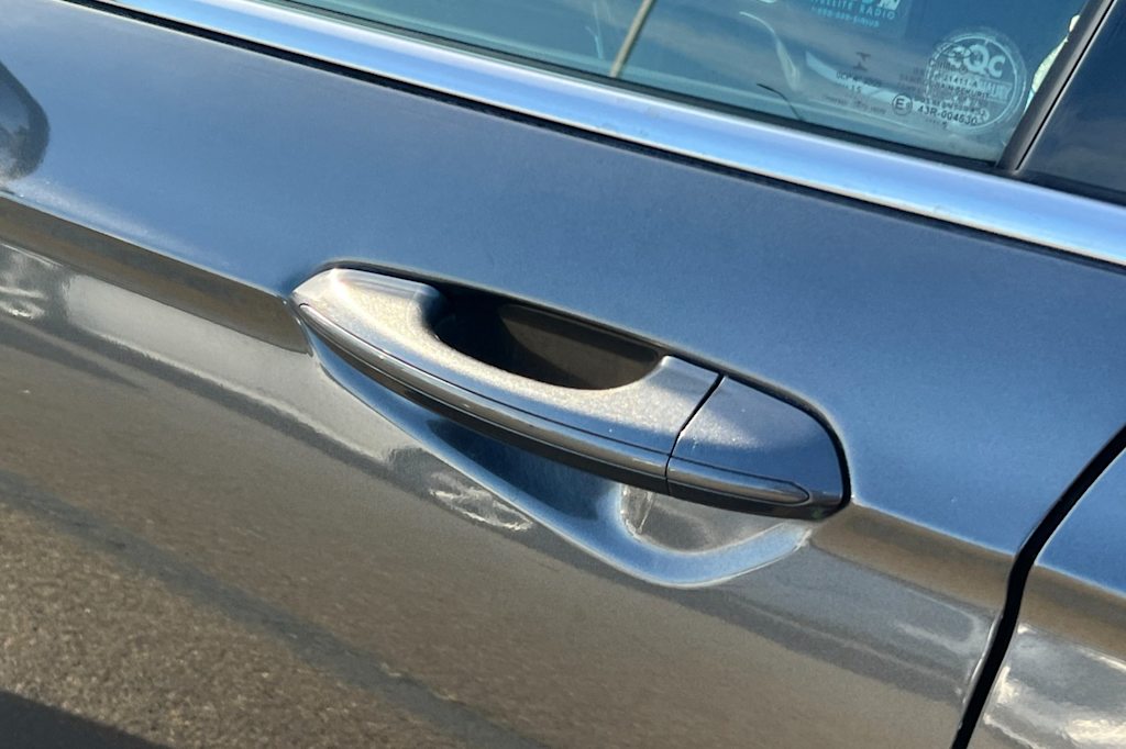 Thumbnail: 2015 Ford Fusion - 19