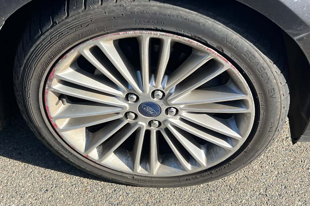 Thumbnail: 2015 Ford Fusion - 6