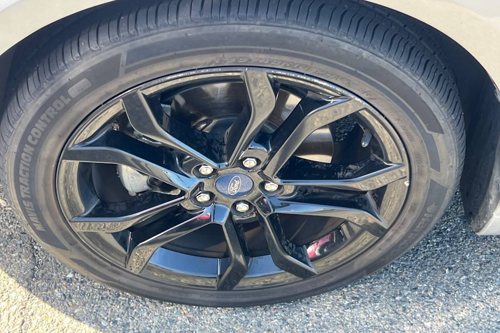 Thumbnail: 2019 Ford Fusion - 6