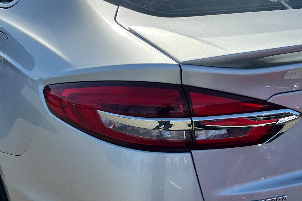 Thumbnail: 2019 Ford Fusion - 21
