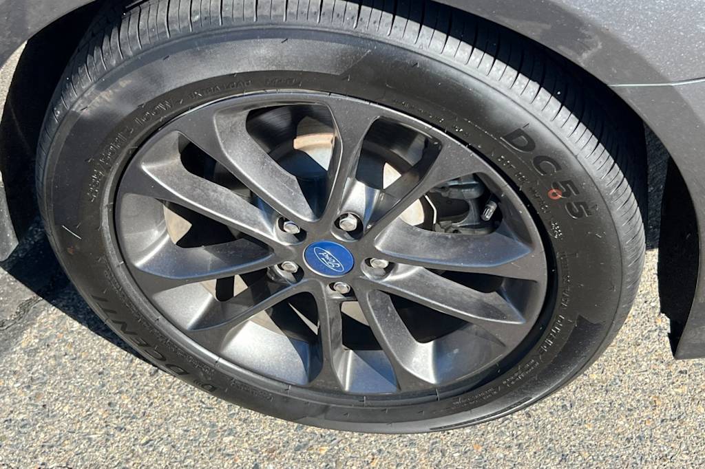 Thumbnail: 2020 Ford Fusion - 17