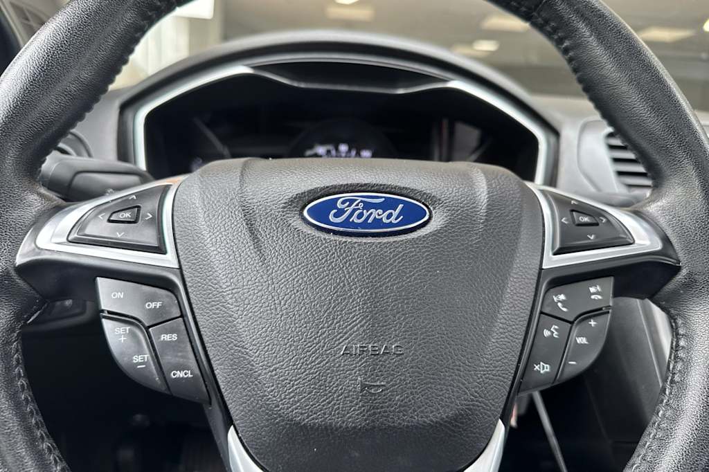 Thumbnail: 2017 Ford Fusion - 28