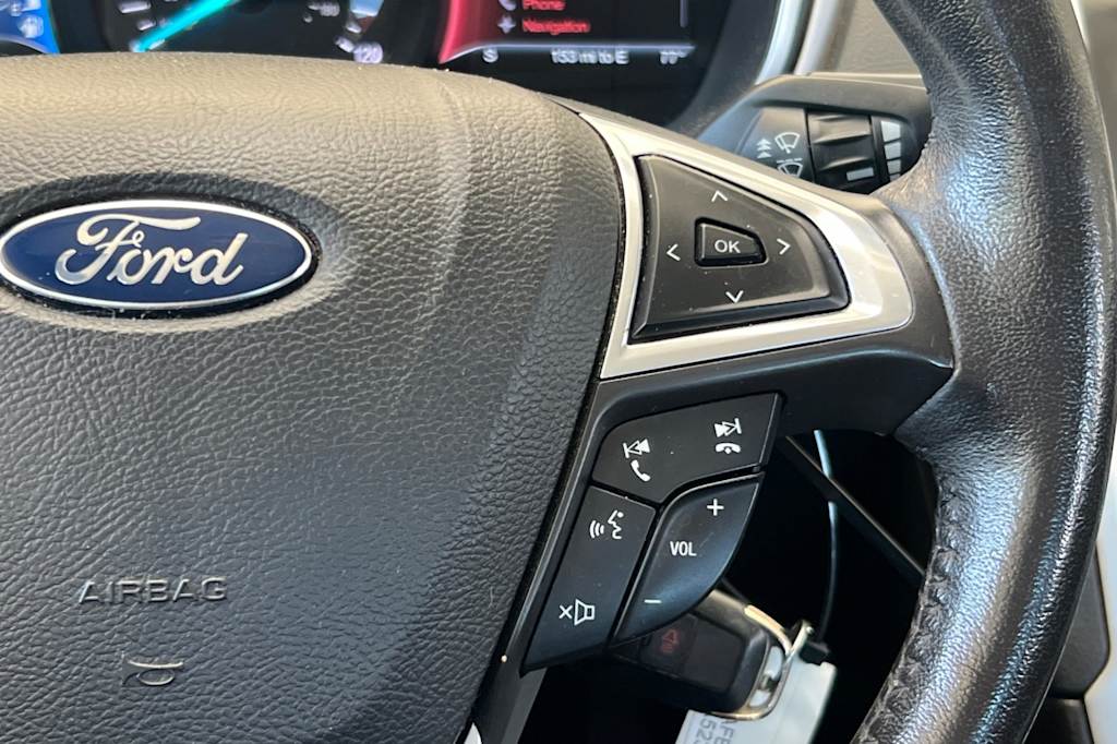 Thumbnail: 2015 Ford Fusion - 28