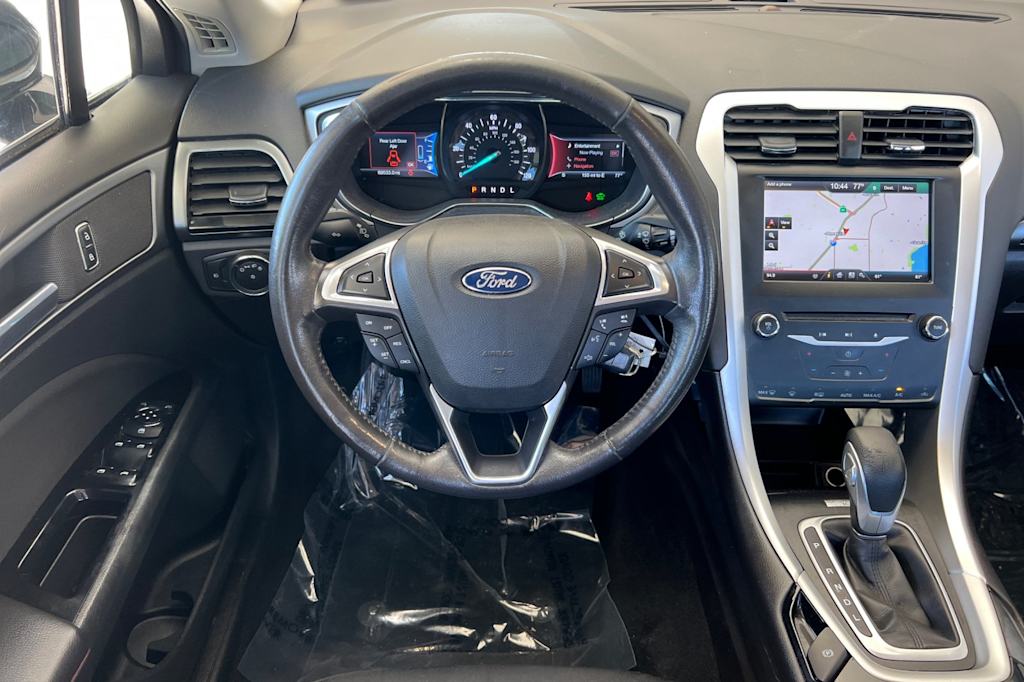 Thumbnail: 2015 Ford Fusion - 11