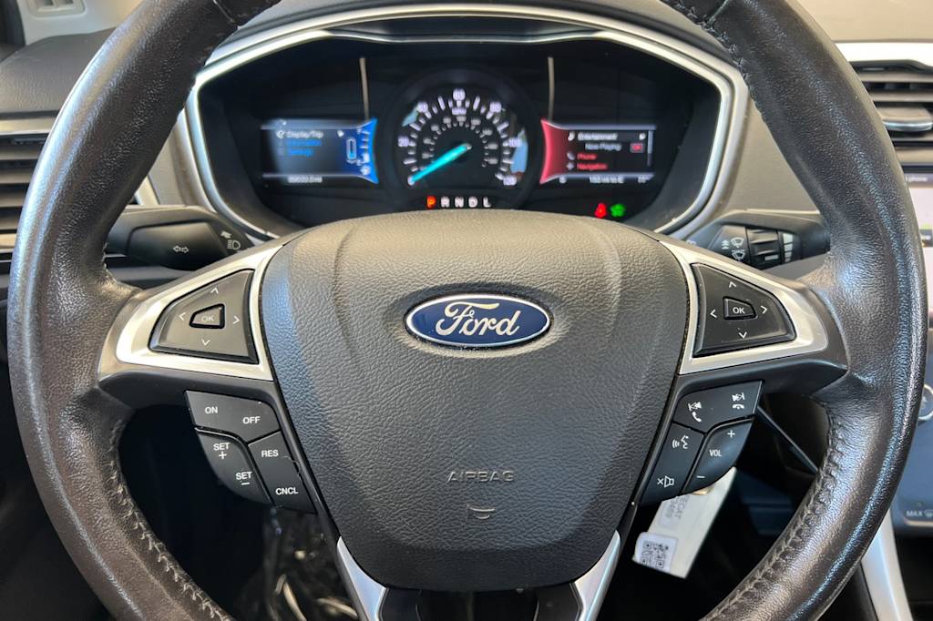 Thumbnail: 2015 Ford Fusion - 26