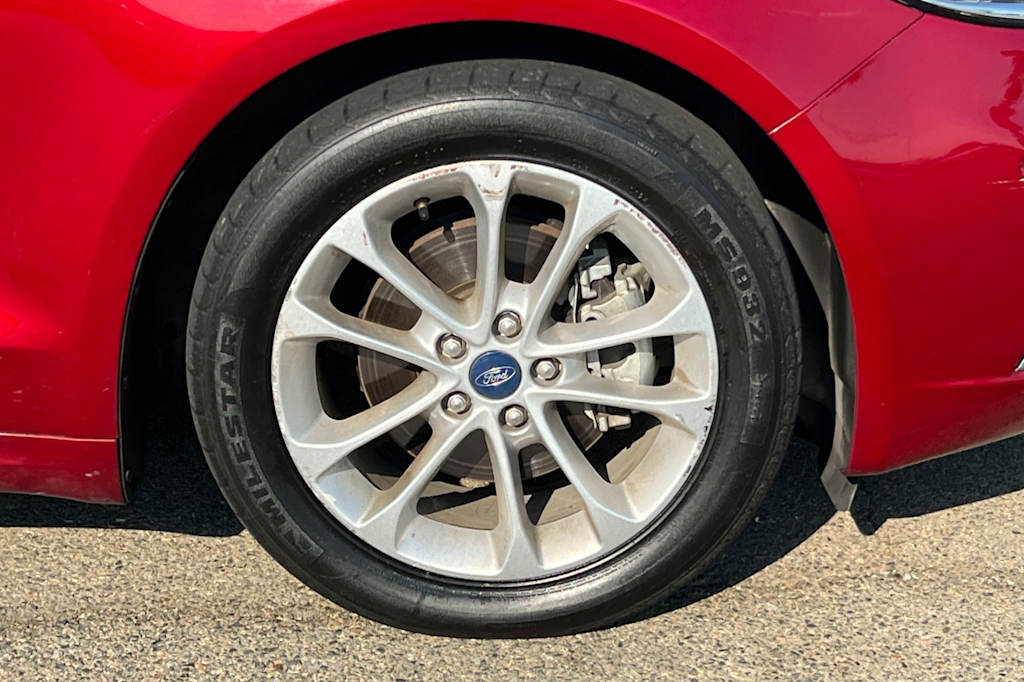 Thumbnail: 2019 Ford Fusion - 19
