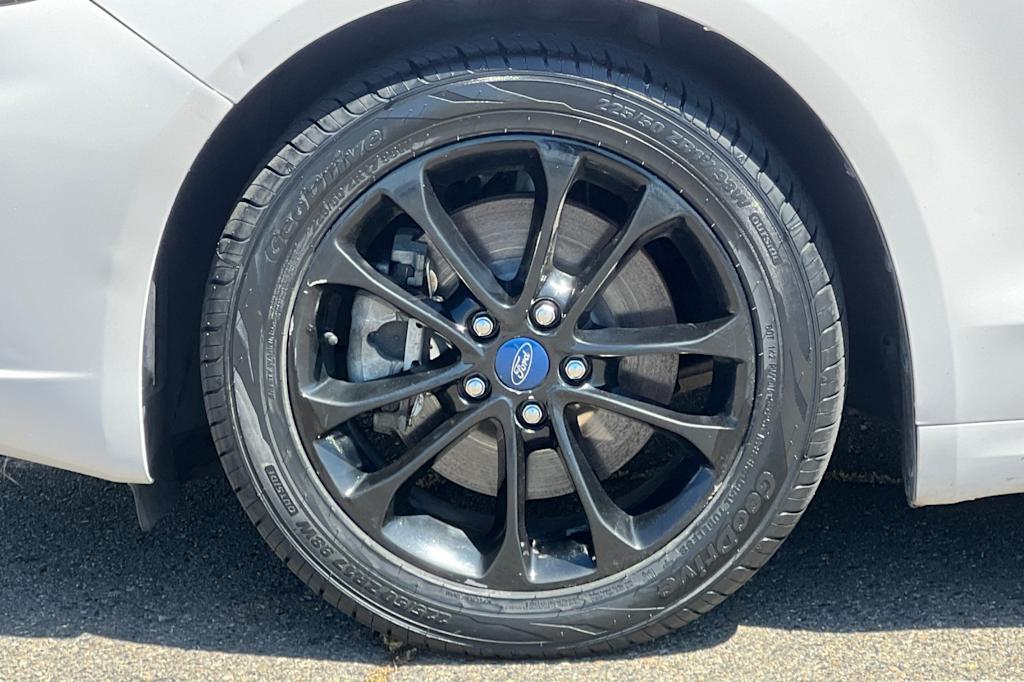 Thumbnail: 2019 Ford Fusion - 7