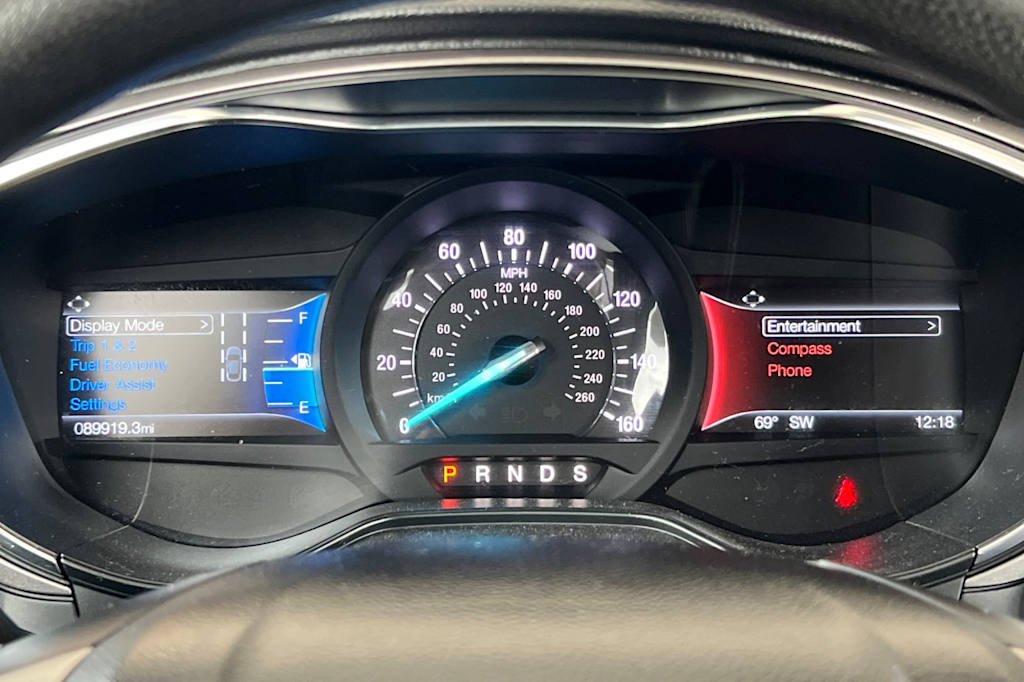 Thumbnail: 2020 Ford Fusion - 15