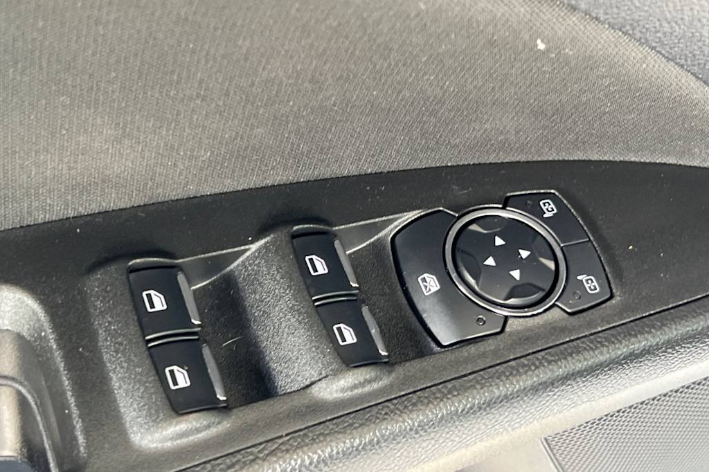 Thumbnail: 2020 Ford Fusion - 21