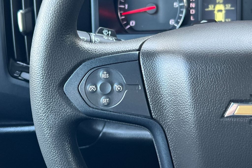 Thumbnail: 2018 Chevrolet Silverado 1500 - 27