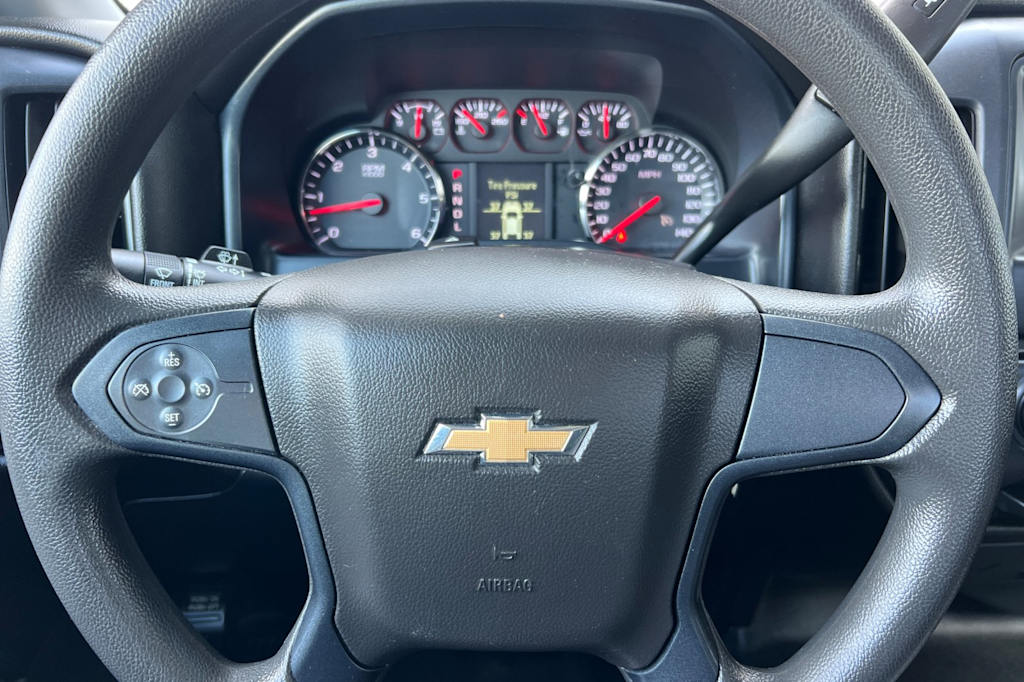 Thumbnail: 2018 Chevrolet Silverado 1500 - 26