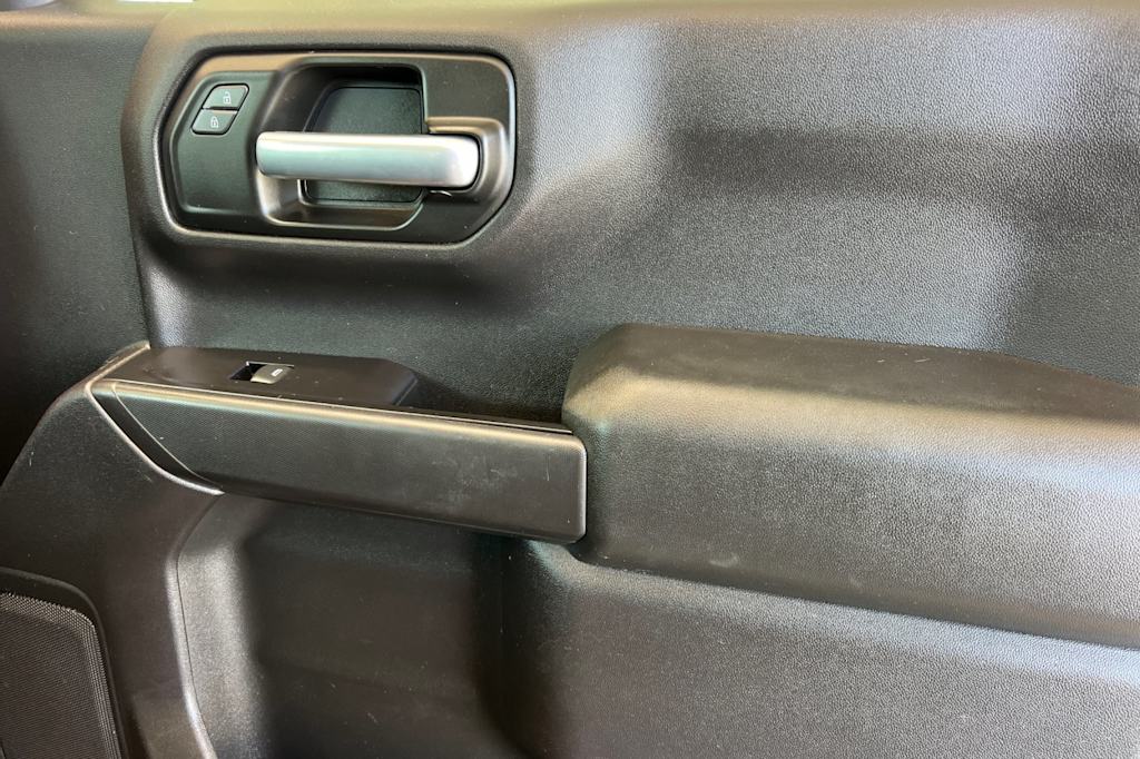 Thumbnail: 2019 Chevrolet Silverado 1500 - 22