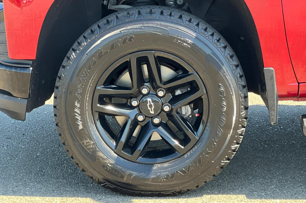 Thumbnail: 2019 Chevrolet Silverado 1500 - 7