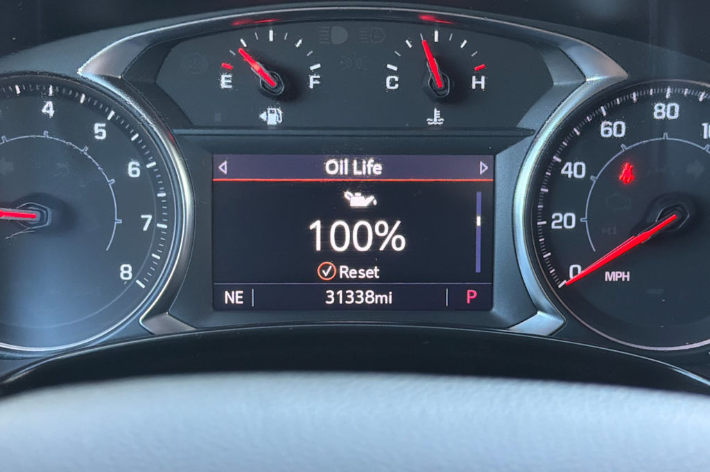 Thumbnail: 2023 GMC Terrain - 32