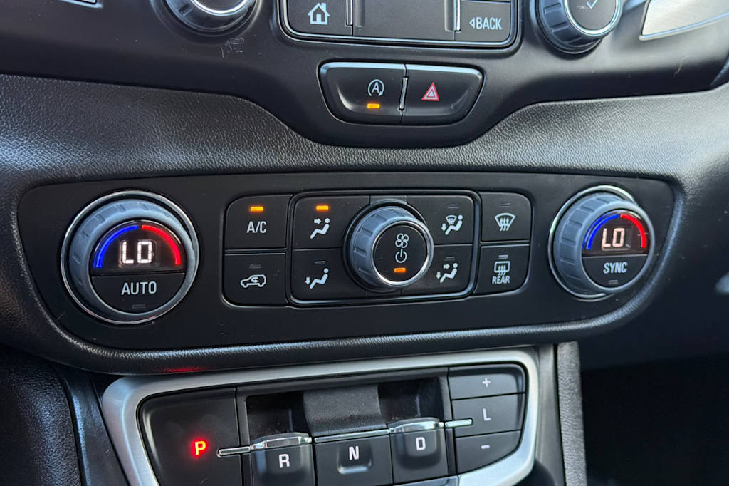 Thumbnail: 2023 GMC Terrain - 26
