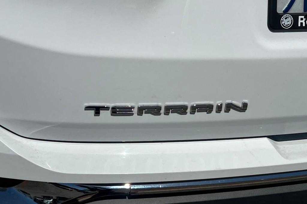 Thumbnail: 2022 GMC Terrain - 22